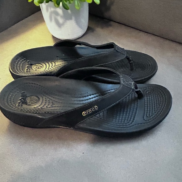 Crocs womens Crocband thong flip flop sandals 7 - Picture 3 of 7